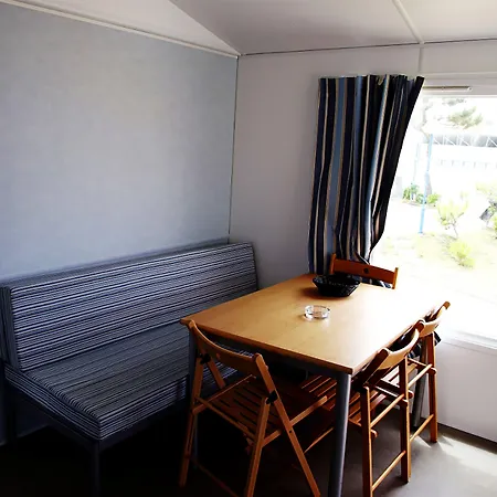 Parque De Campismo Orbitur Canidelo キャンプ場 2*