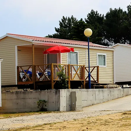 Parque De Campismo Orbitur Canidelo 2* فيلا نوفا دي غايا