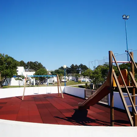 Campsite Parque De Campismo Orbitur Canidelo 2*