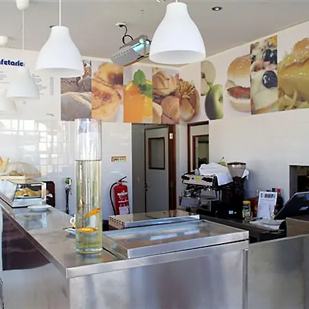 مكان تخييم Parque De Campismo Orbitur Canidelo فيلا نوفا دي غايا