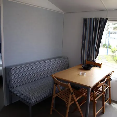 Parque De Campismo Orbitur Canidelo ヴィラ・ノヴァ・デ・ガイア