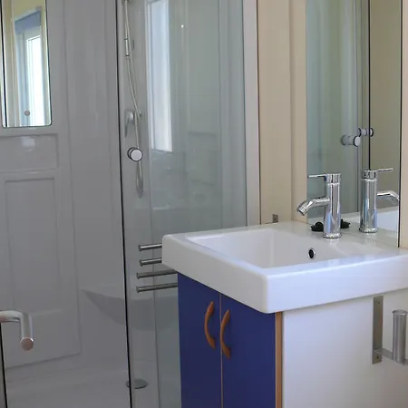 Parque De Campismo Orbitur Canidelo 2* ヴィラ・ノヴァ・デ・ガイア