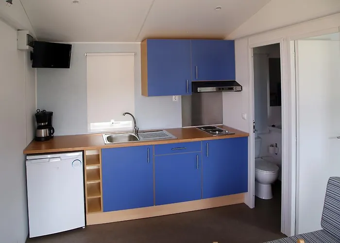 Parque De Campismo Orbitur Canidelo Вила-Нова-ди-Гая