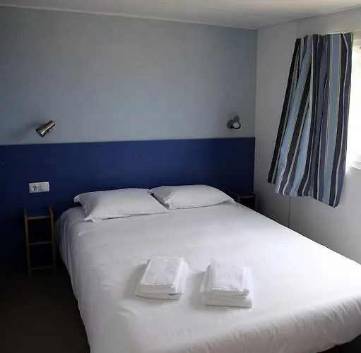 Parque De Campismo Orbitur Canidelo Вила-Нова-ди-Гая