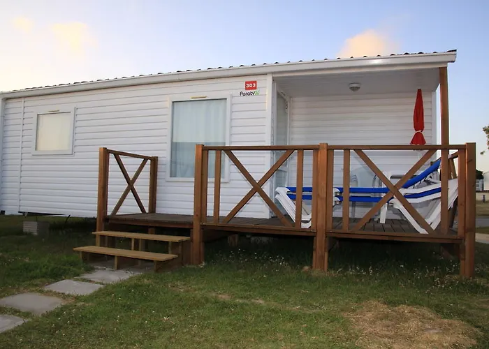 Parque De Campismo Orbitur Canidelo Вила-Нова-ди-Гая